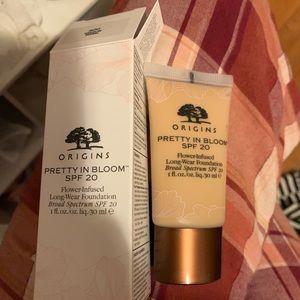 Origins Pretty in Bloom Foundation